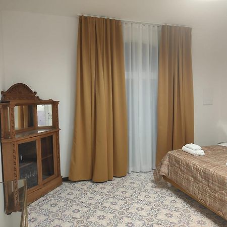 Casa Enzina Hotel Соренто Екстериор снимка