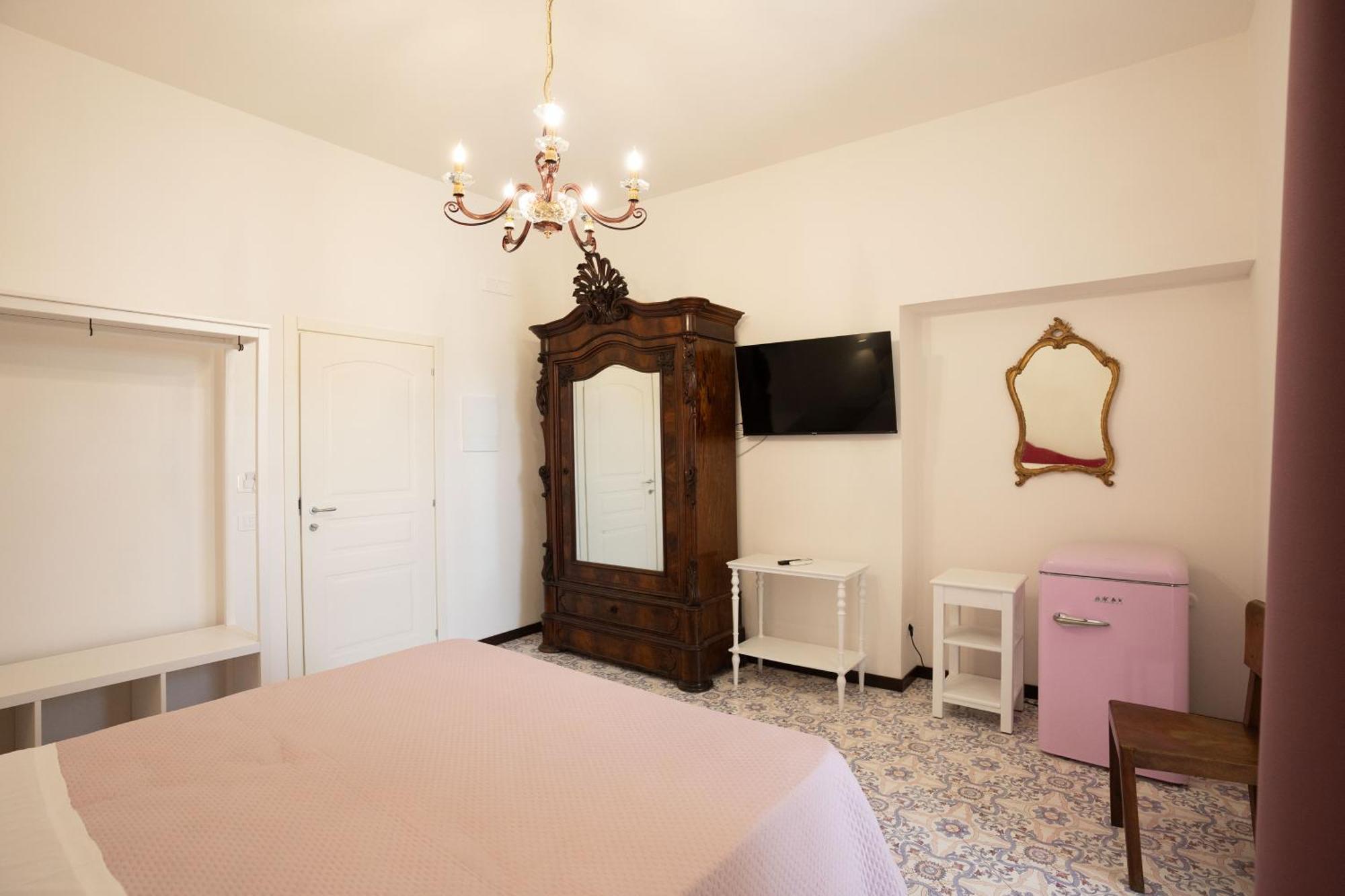 Casa Enzina Hotel Соренто Екстериор снимка